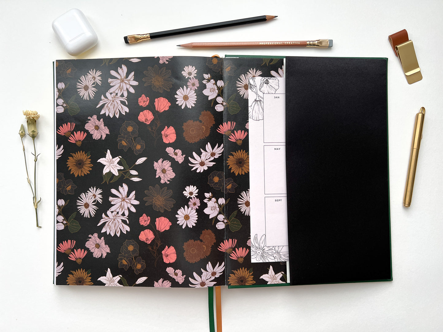 The Creative Climb 2025 Dated Planner